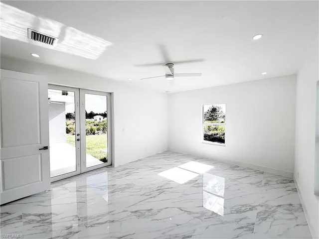 $2,500 | 852 Chipley Street East, Lehigh Acres, FL 33974