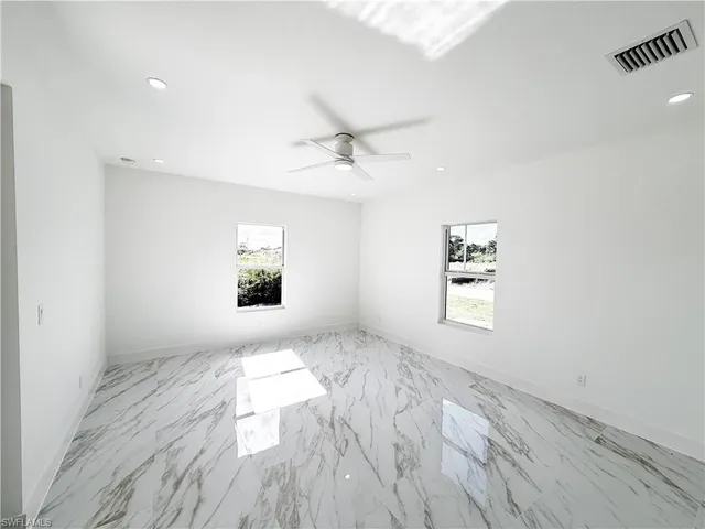 $2,500 | 852 Chipley Street East, Lehigh Acres, FL 33974