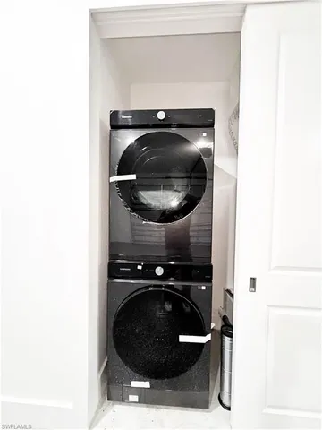 $2,500 | 852 Chipley Street East, Lehigh Acres, FL 33974