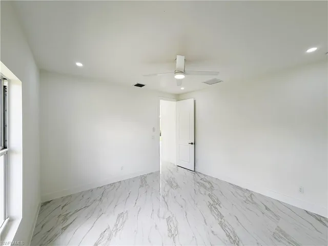 $2,500 | 852 Chipley Street East, Lehigh Acres, FL 33974