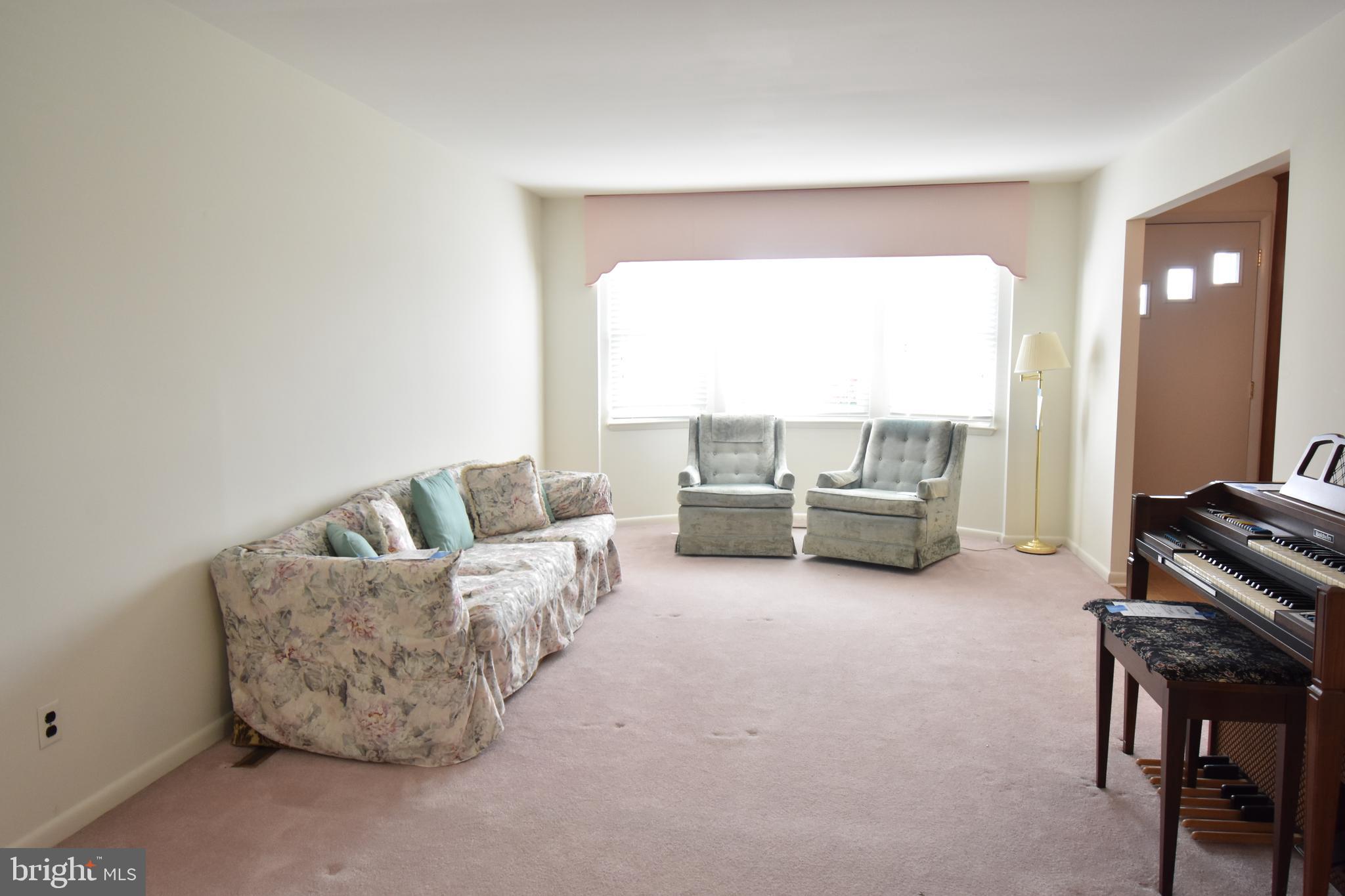 10122 Daventry Drive Cockeysville, MD 21030 - Photo 13 of 24