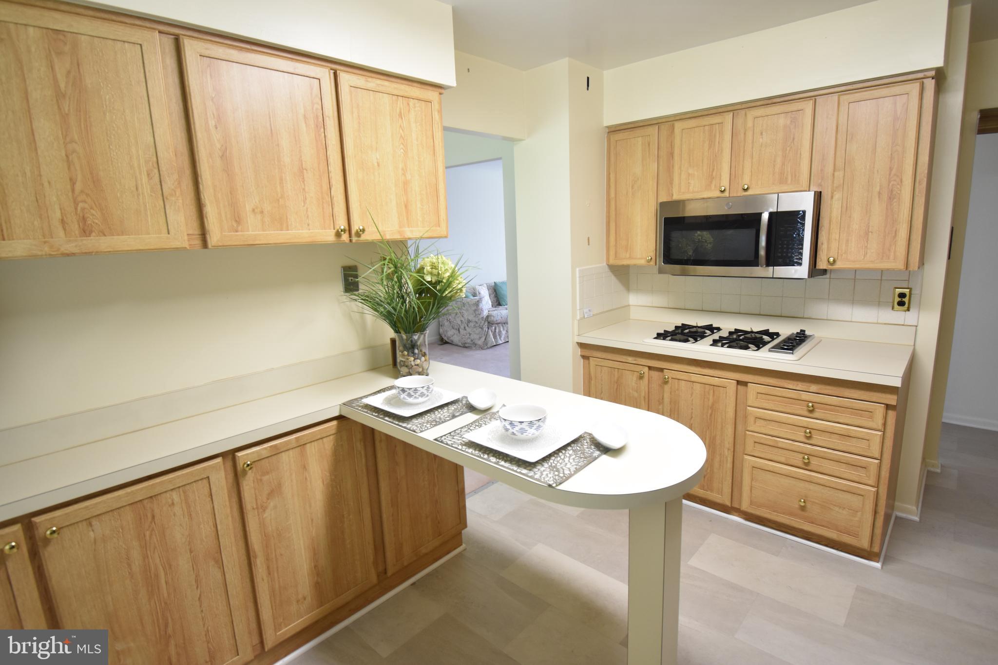 10122 Daventry Drive Cockeysville, MD 21030 - Photo 5 of 24