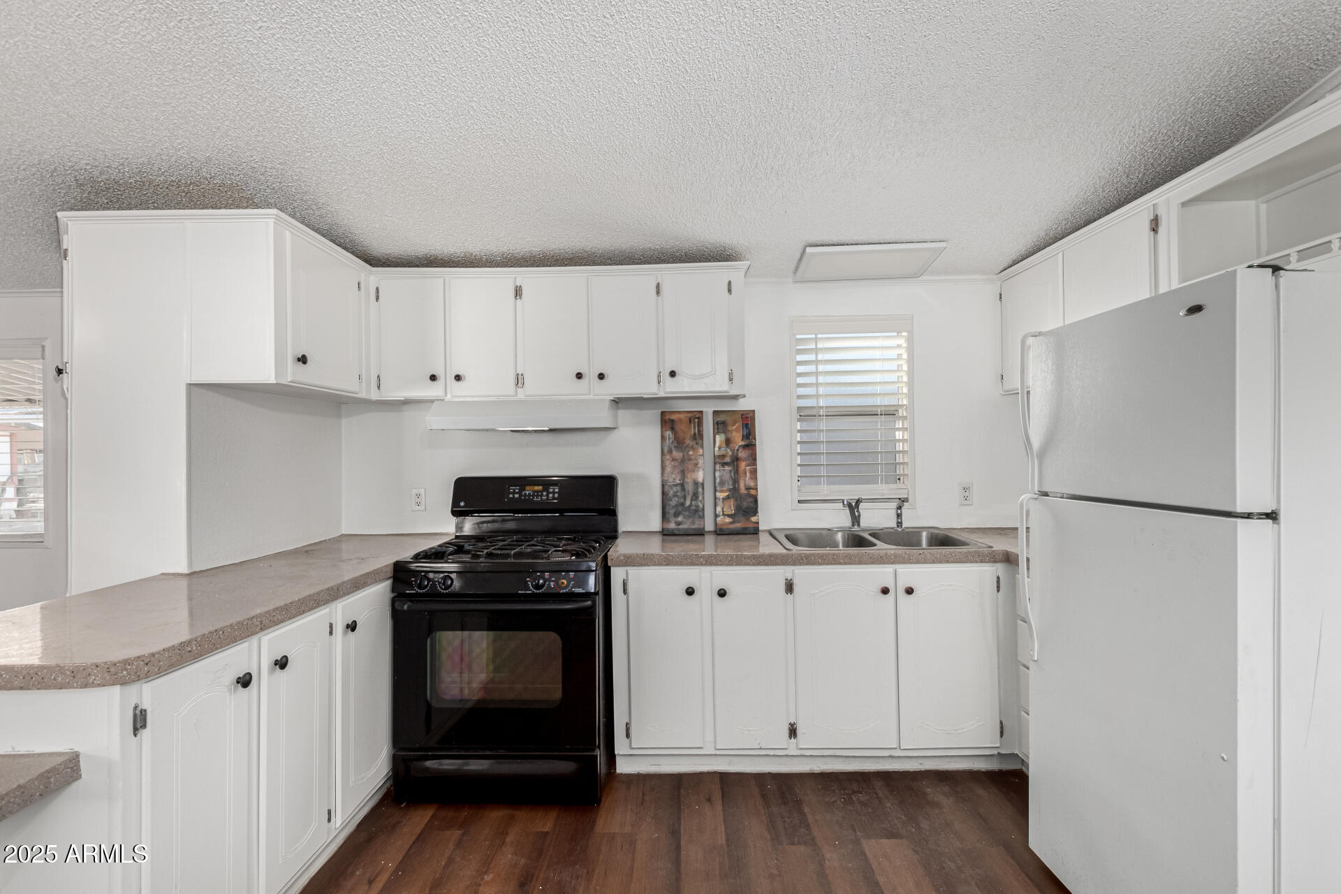 1221 North Dysart Road, Unit 37 Avondale, AZ 85323 - Photo 14 of 36 14-Dysart