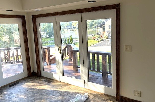 401 North River Road Fox River Grove, IL 60021 - Photo 4 of 12 Gallery Image 4
