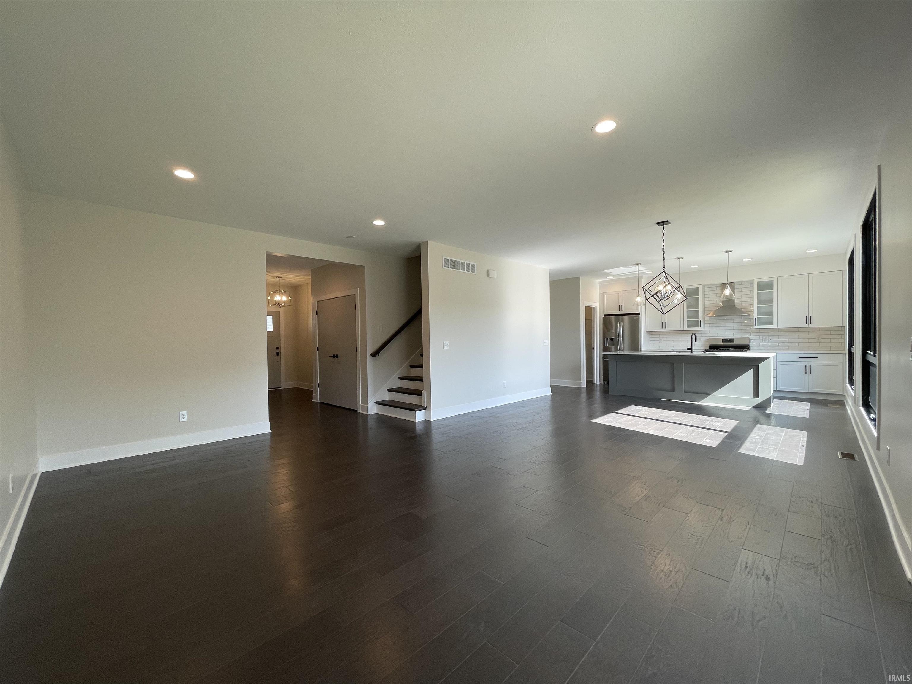 51098 Cherry Road Granger, IN 46530 - Photo 5 of 17