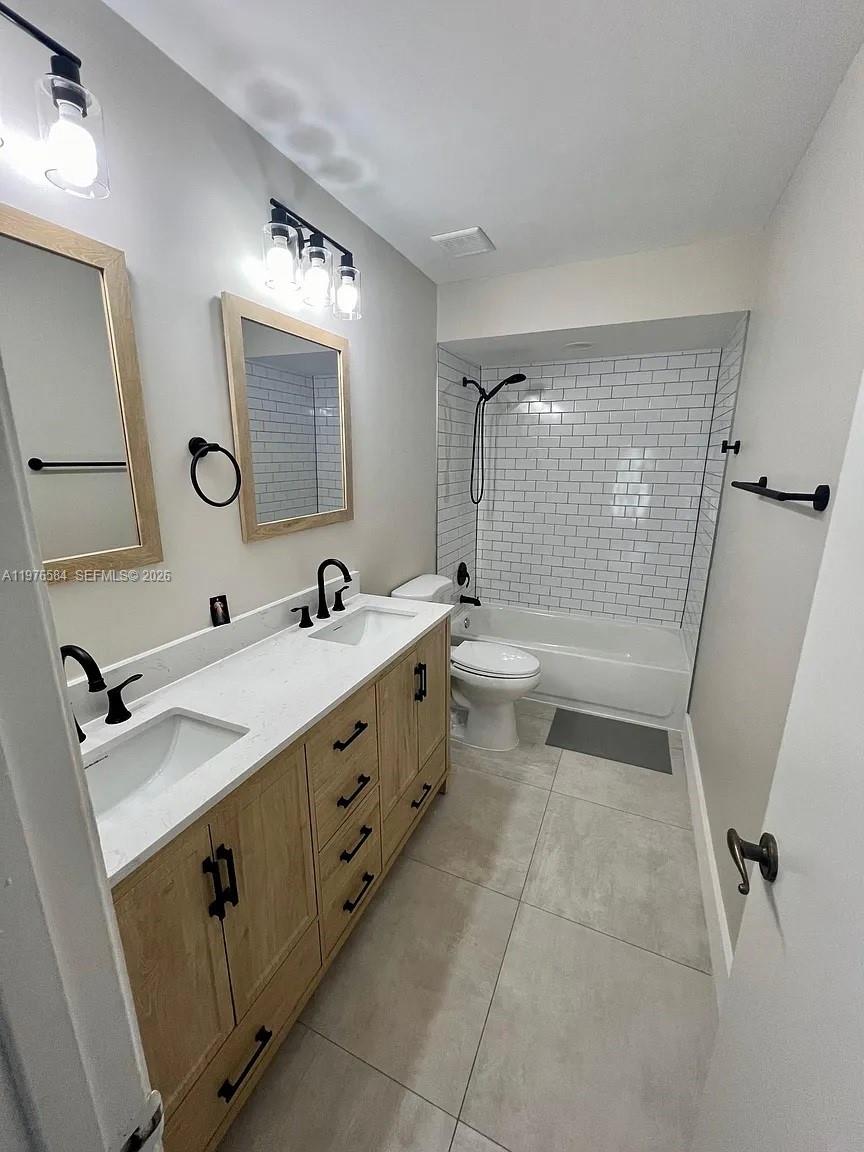 274 Southwest 159th Terrace Sunrise, FL 33326 - Photo 17 of 21