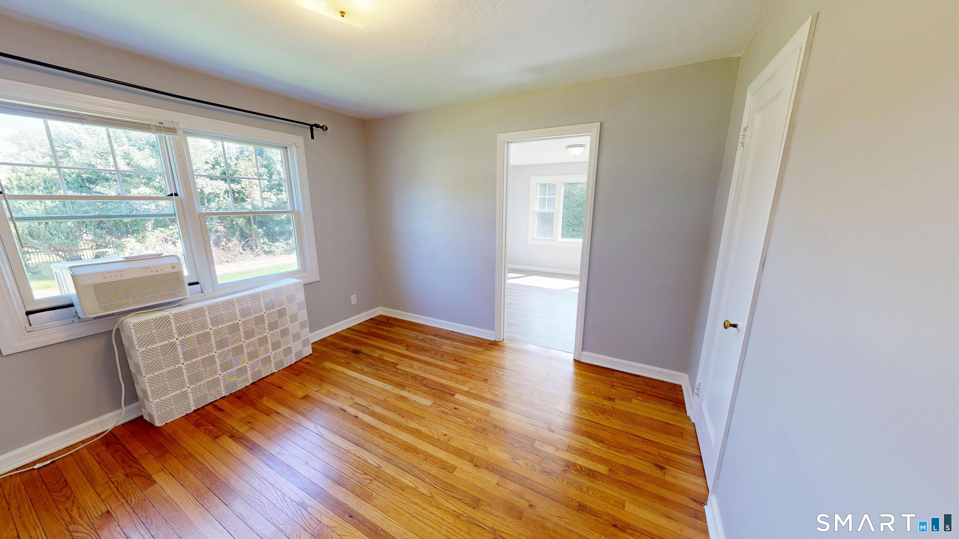 88 Vineyard Road Hamden, CT 06517 - Photo 22 of 33 Gallery Image 22