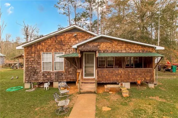 $285,000 | 32071 Horseshoe Road North, Independence, LA 70443