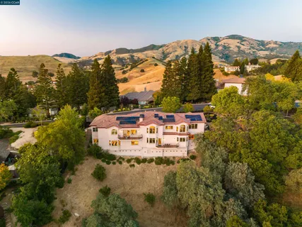 $2,659,000 | 554 Oakshire Place, Alamo, CA 94507