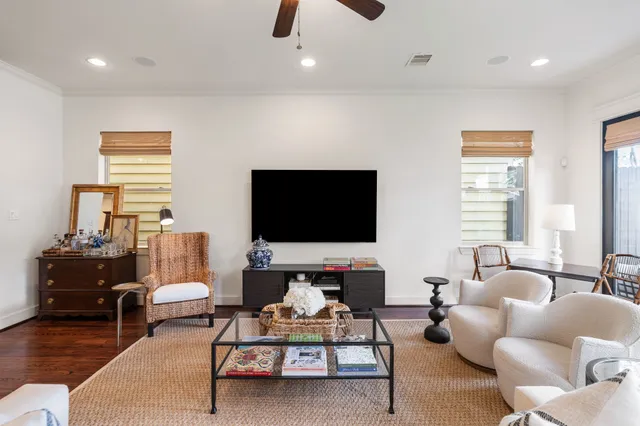 $599,000 | 1430 Dorothy Street, Houston, TX 77008