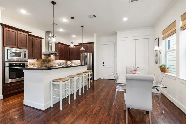 $599,000 | 1430 Dorothy Street, Houston, TX 77008