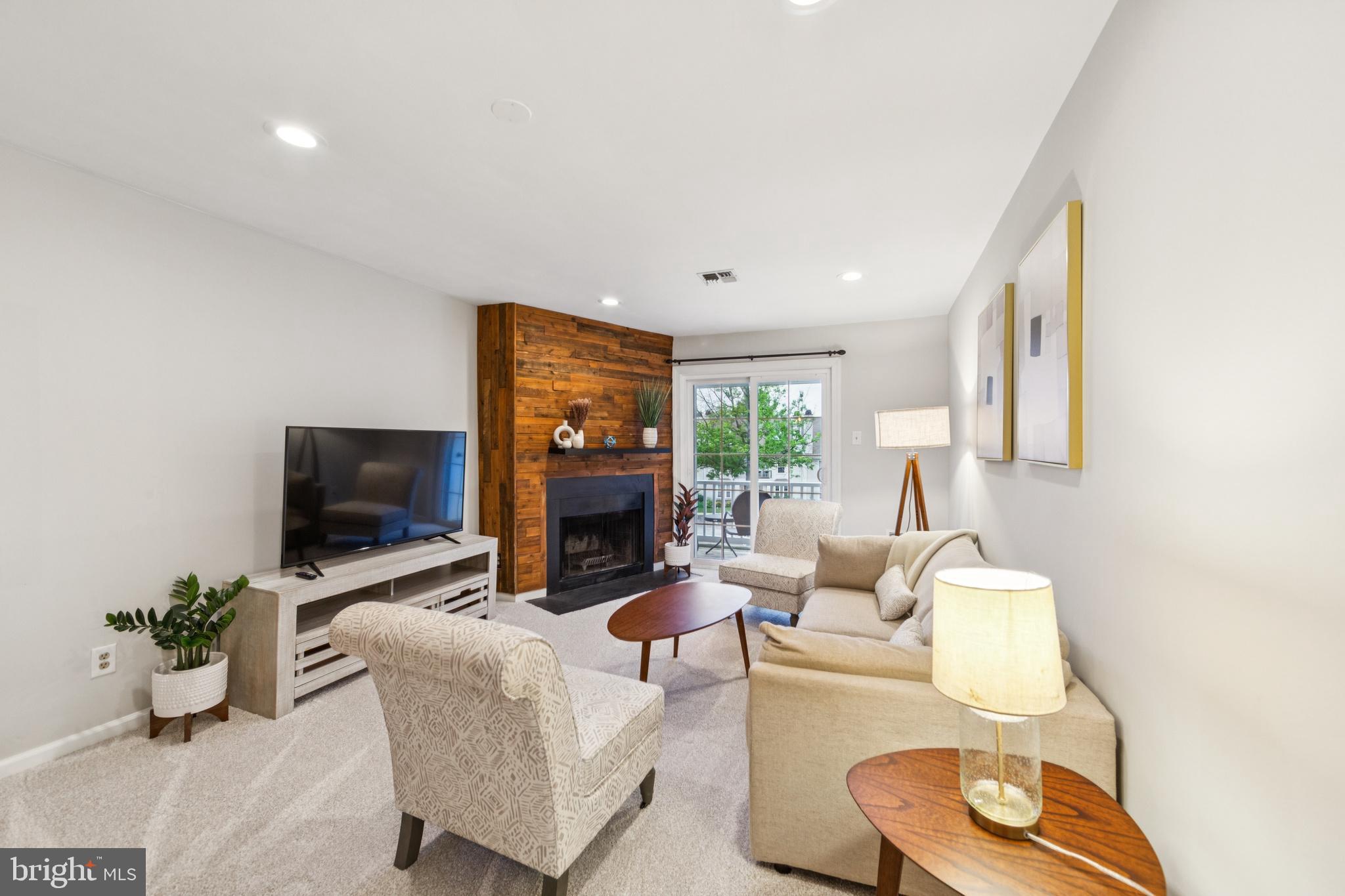 353 McIntosh Road, Unit 148 West Chester, PA 19382 - Photo 6 of 23 Living Area
