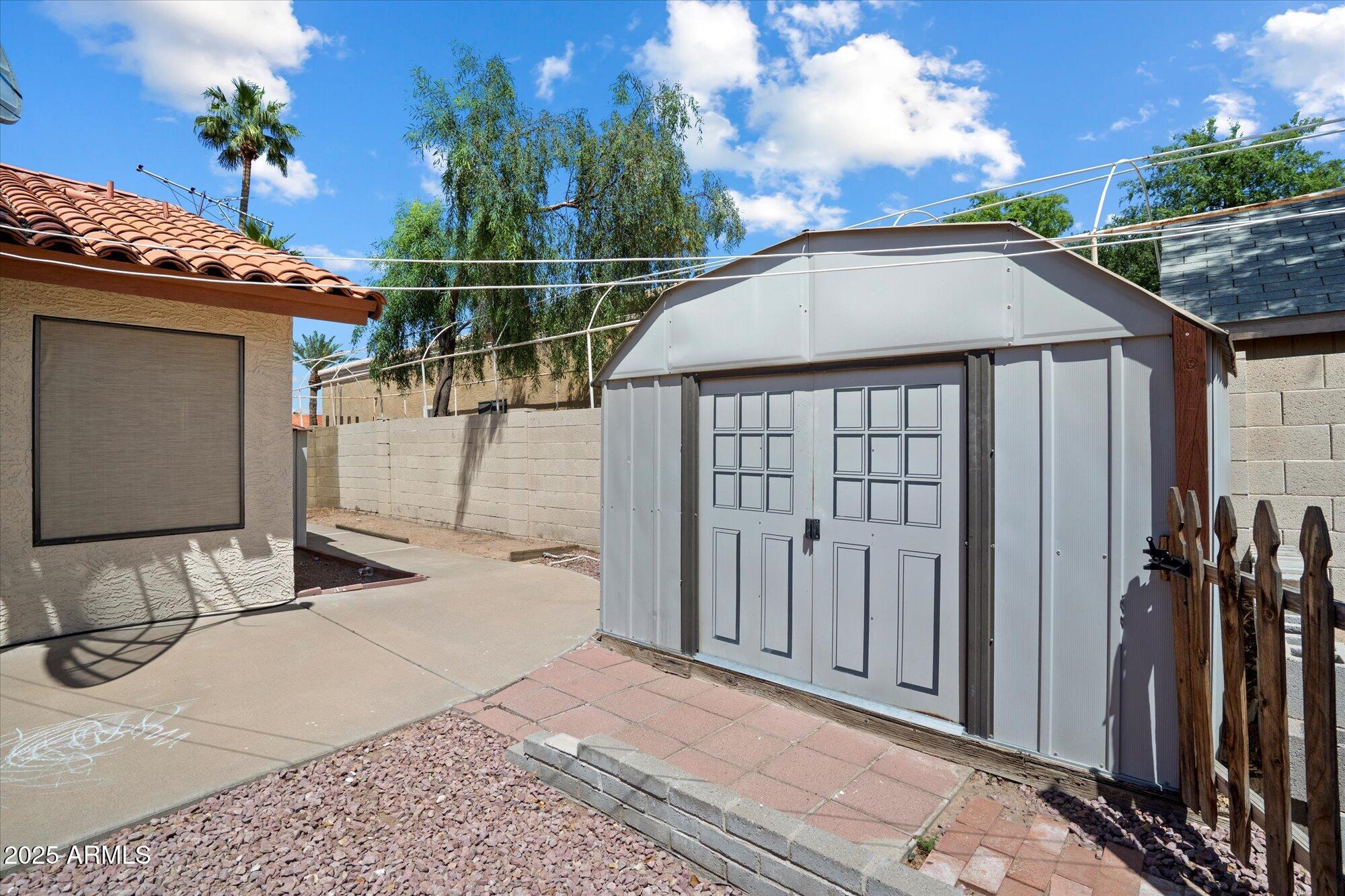 4029 West Grandview Road Phoenix, AZ 85053 - Photo 16 of 25 Back Yard