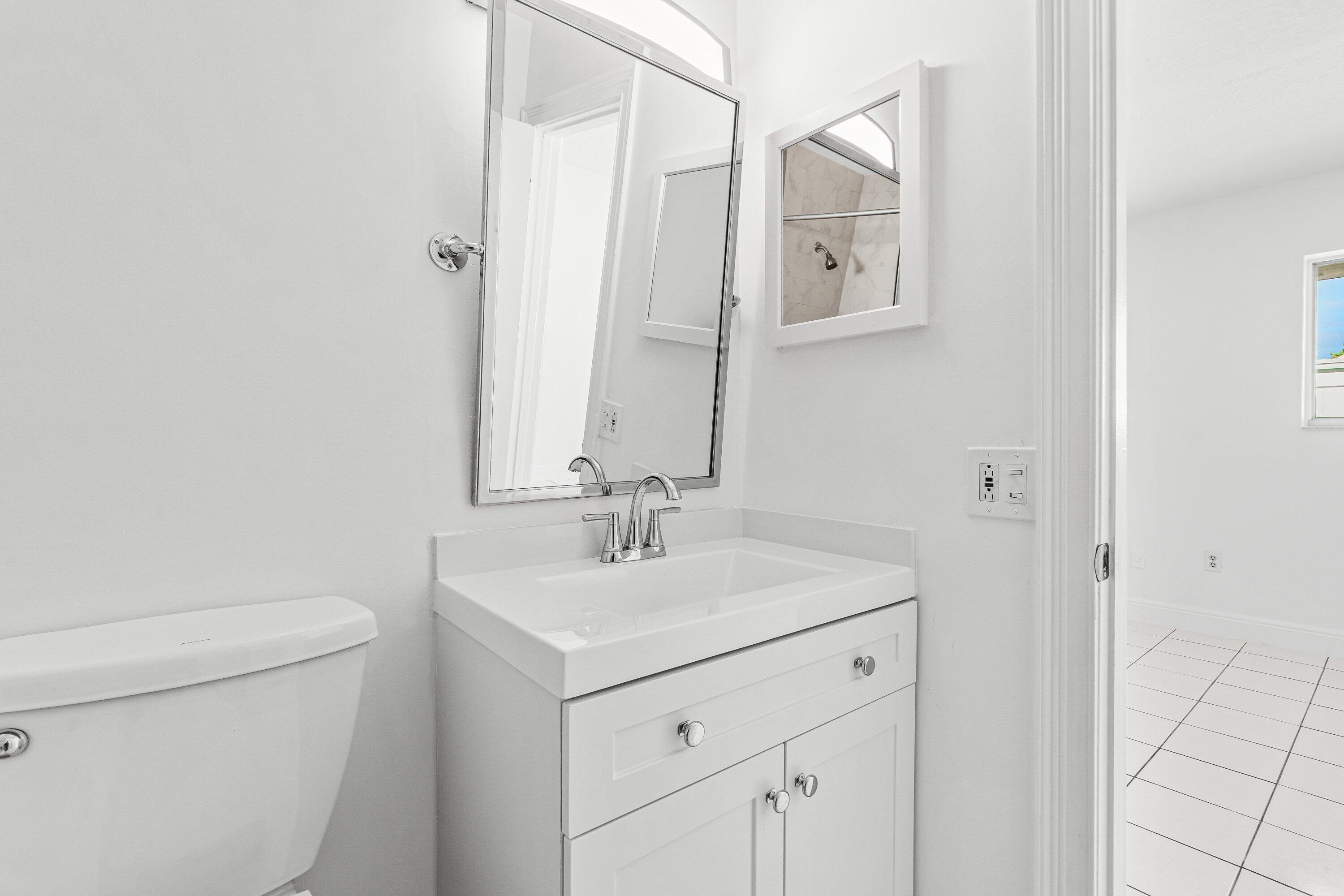 9162 Southwest 5th Street, Unit A Boca Raton, FL 33428 - Photo 15 of 36 019-9162Southwest5thStreet-A-BocaRaton-F