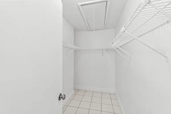 $2,400 | 9162 Southwest 5th Street, Unit A, Boca Raton, FL 33428