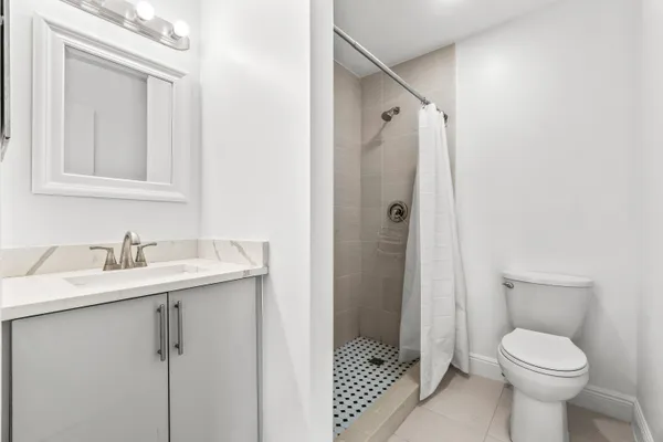 $2,400 | 9162 Southwest 5th Street, Unit A, Boca Raton, FL 33428
