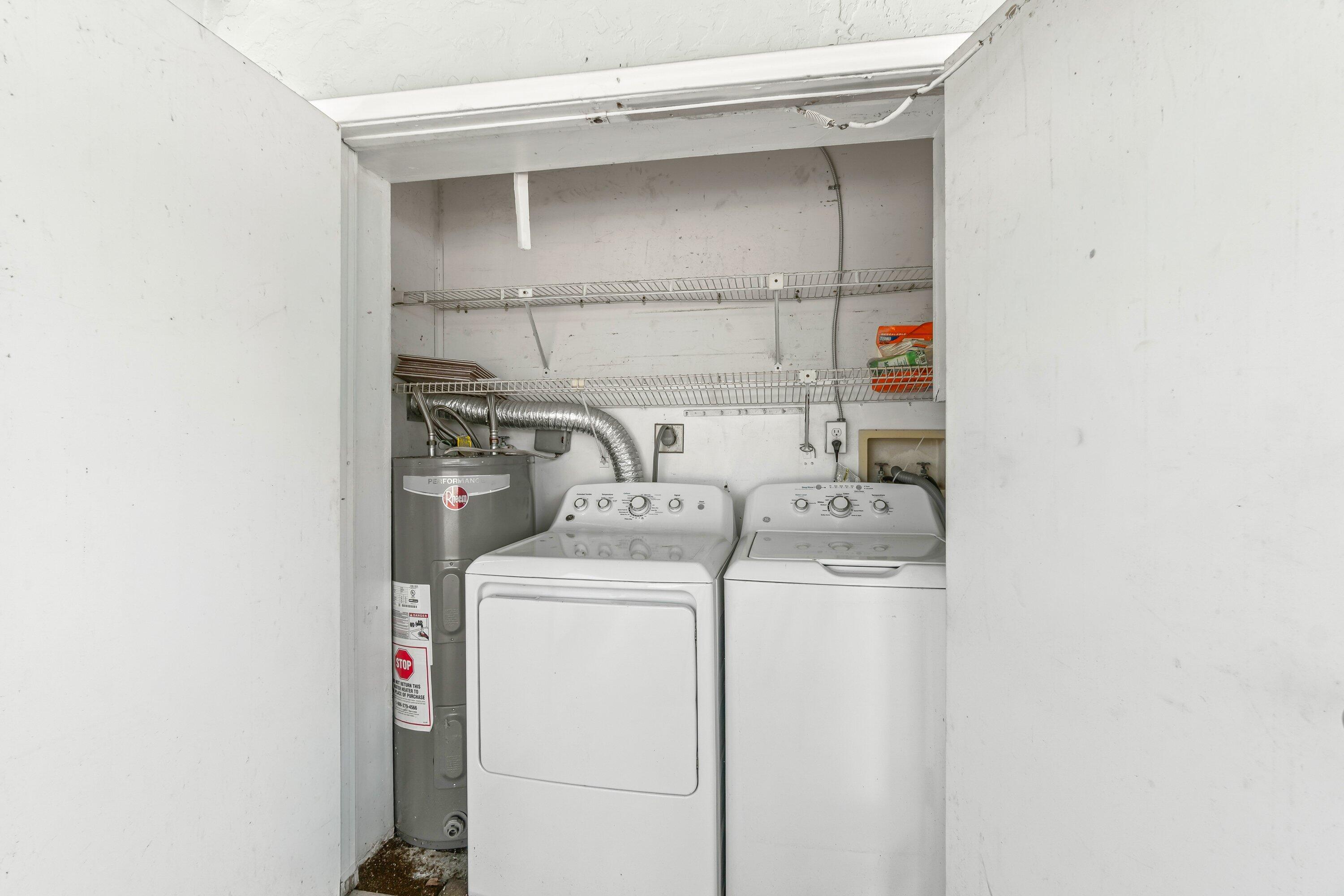 9162 Southwest 5th Street, Unit A Boca Raton, FL 33428 - Photo 24 of 36 027-9162Southwest5thStreet-A-BocaRaton-F