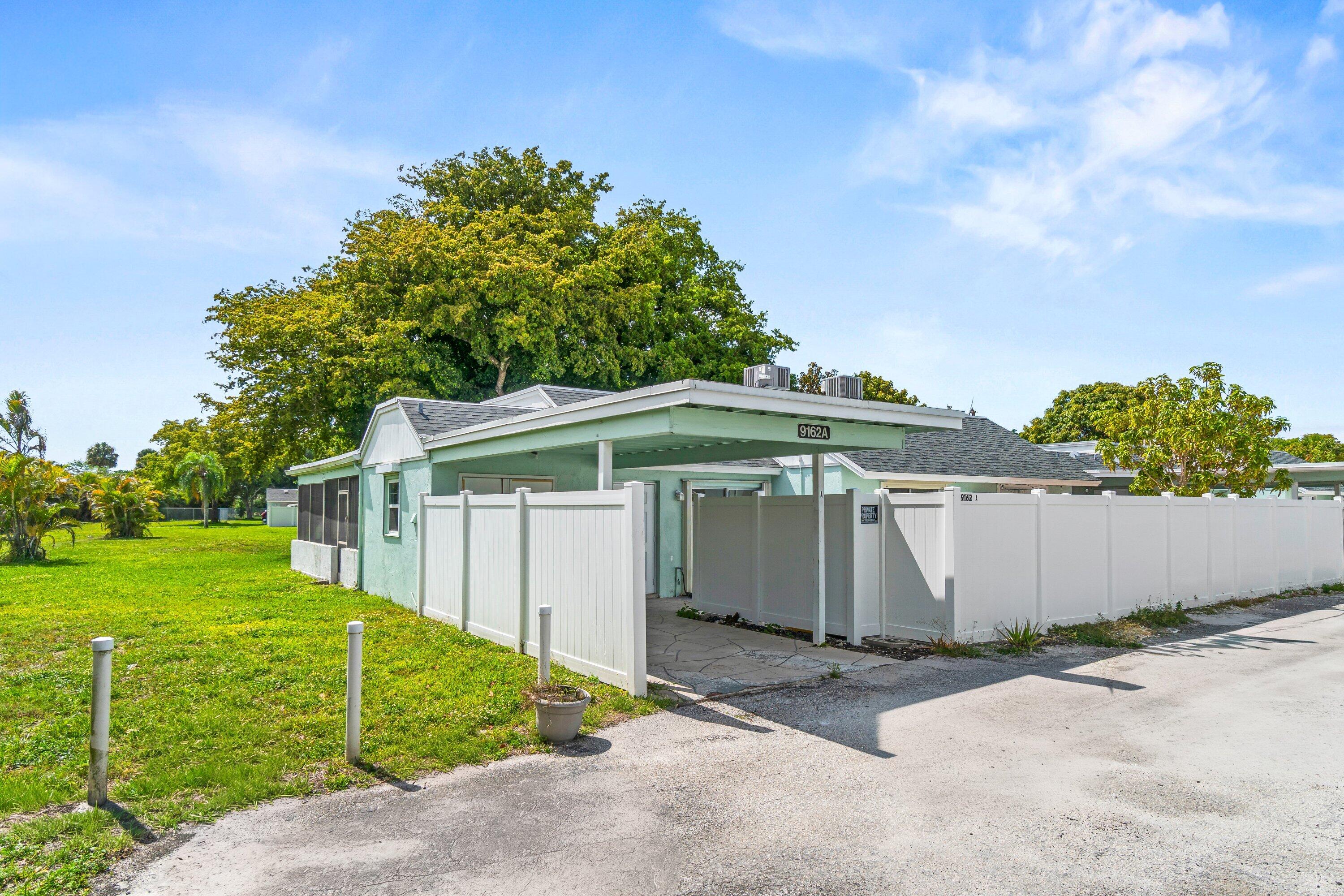 9162 Southwest 5th Street, Unit A Boca Raton, FL 33428 - Photo 25 of 36 001-9162Southwest5thStreet-A-BocaRaton-F