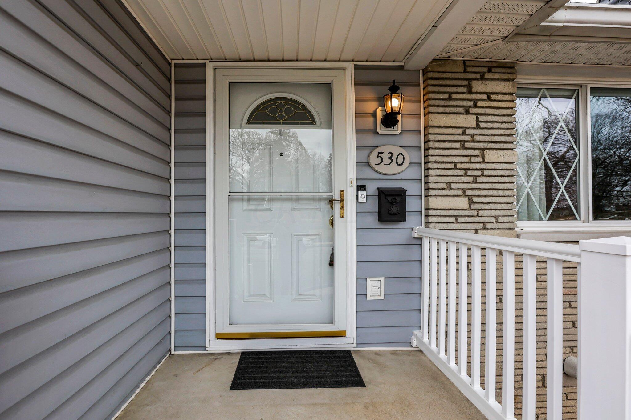 530 East Torrence Road Columbus, OH 43214 - Photo 4 of 40 36-web-or-mls-5F3A8401