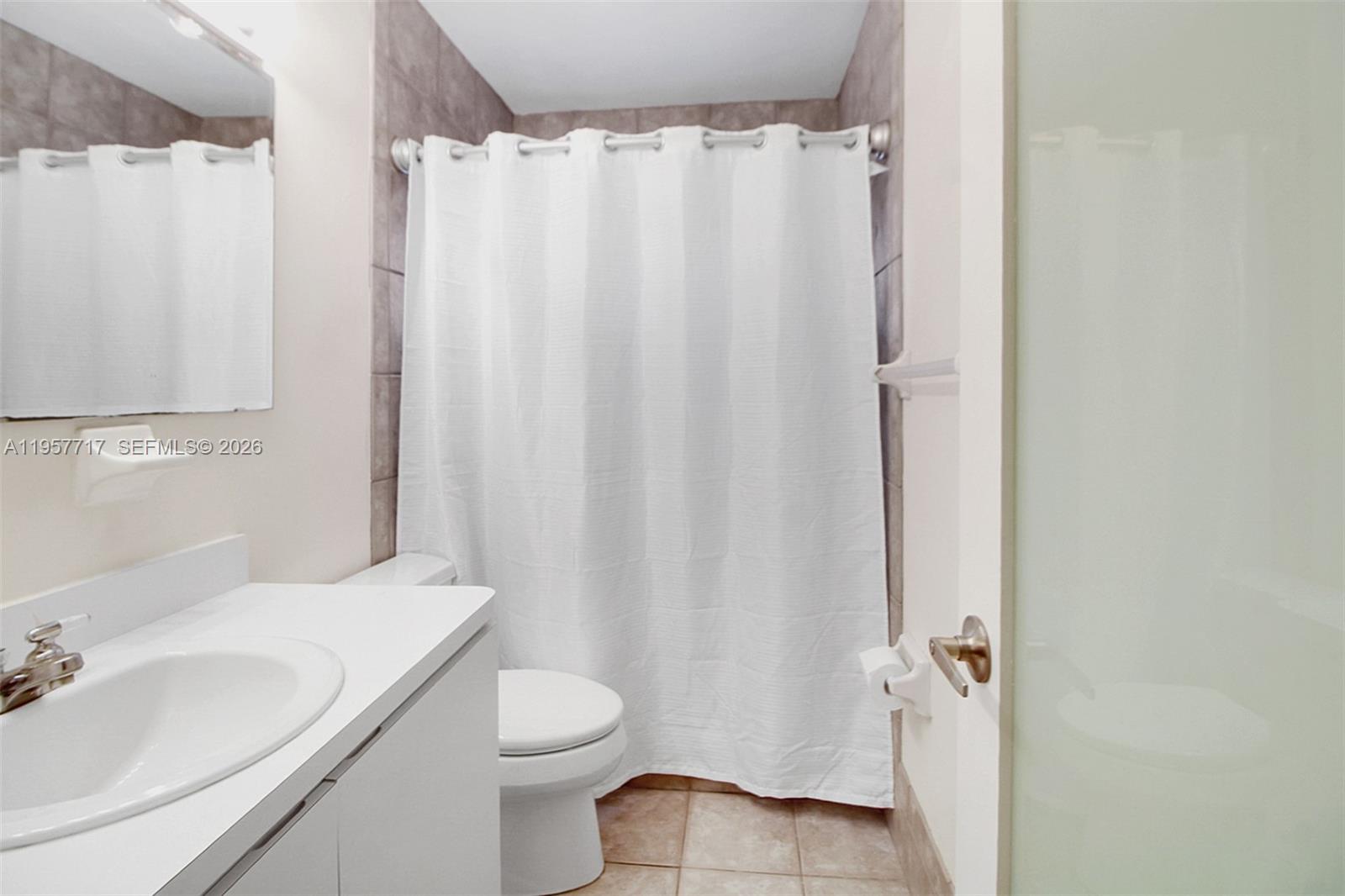 19520 Southwest 307th Street Homestead, FL 33030 - Photo 24 of 35