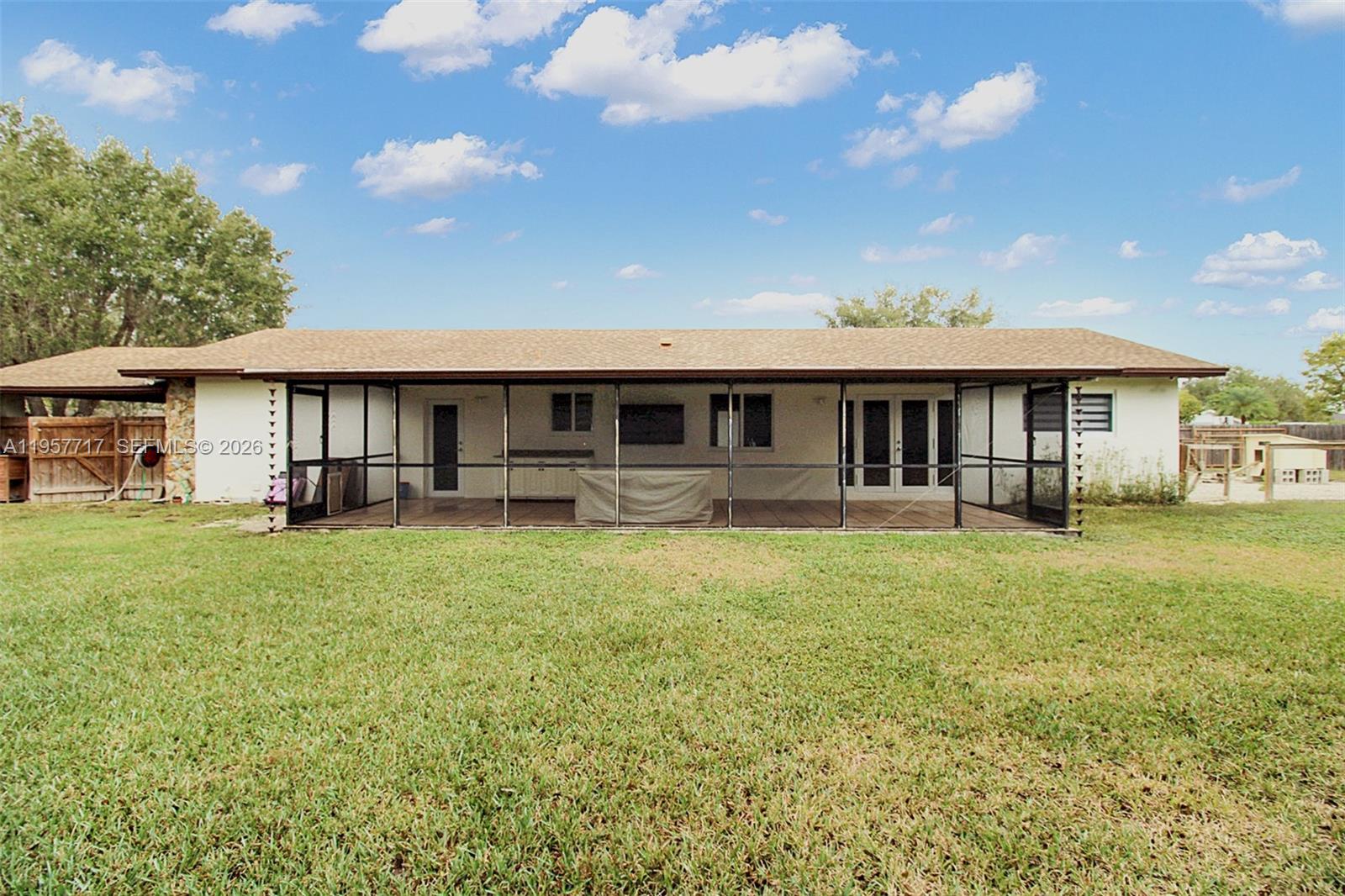 19520 Southwest 307th Street Homestead, FL 33030 - Photo 27 of 35