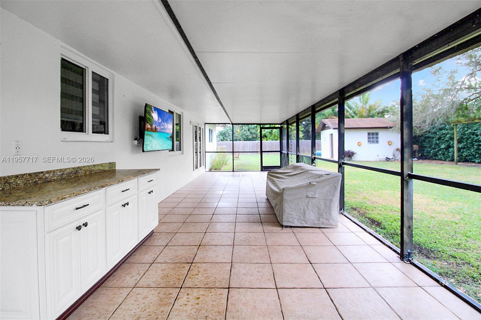 19520 Southwest 307th Street Homestead, FL 33030 - Photo 30 of 35