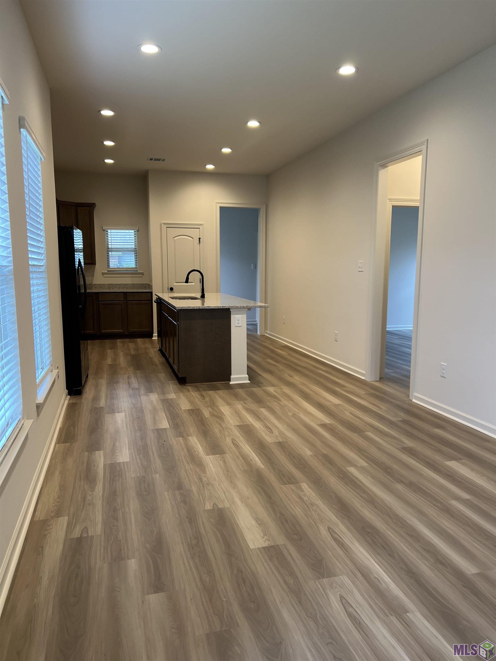 33606 Browning Road Denham Springs, LA 70706 - Photo 3 of 18 Gallery Image 3