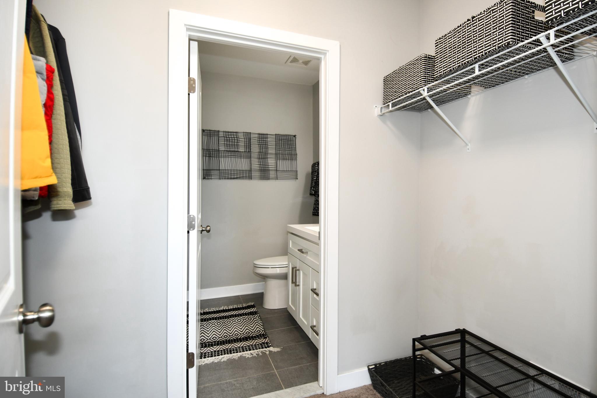 846 Harlem Avenue Baltimore, MD 21201 - Photo 23 of 58 Walkin Clost and 2nd BR Bath