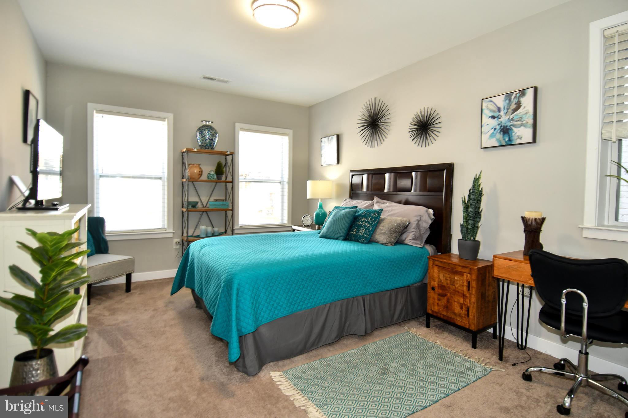 846 Harlem Avenue Baltimore, MD 21201 - Photo 4 of 58 Huge 2nd BR with dedicated hall bath