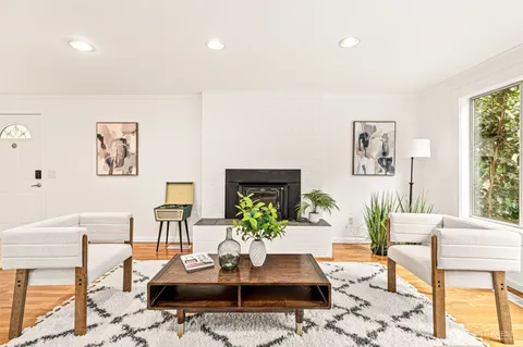 $930,000 | 10758 Ashworth Avenue North, Seattle, WA 98133