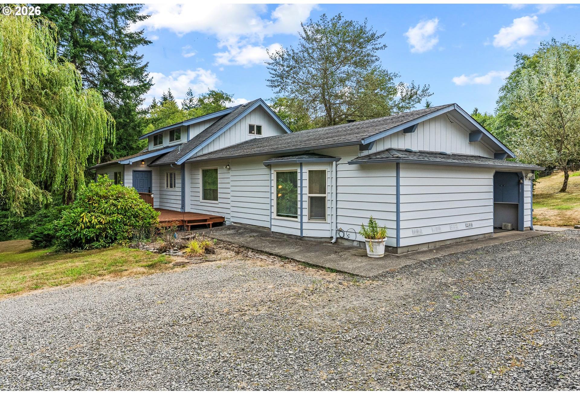 22726 Cedar Grove Road Clatskanie, OR 97016 - Photo 5 of 24 Family Room