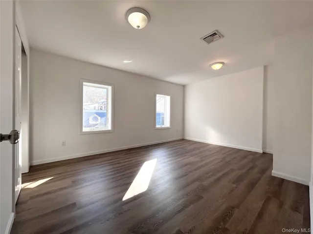 $2,400 | 32 Main Street, Unit 3, Ossining, NY 10562