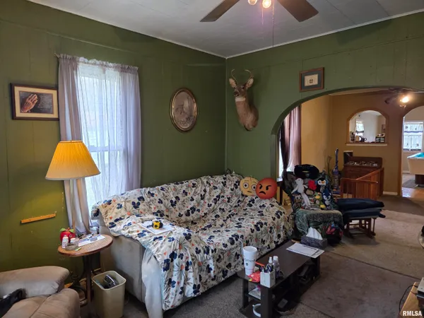 $43,900 | 1336 East Wheeler Street, Macomb, IL 61455