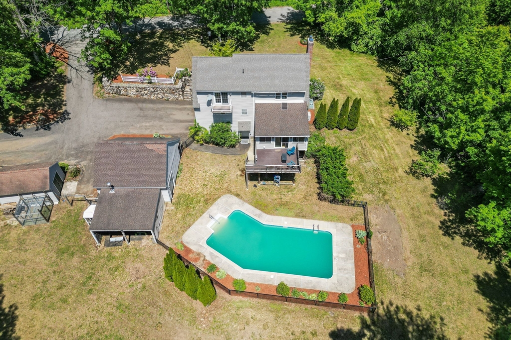 27 Davis Street Rutland, MA 01543 - Photo 14 of 39