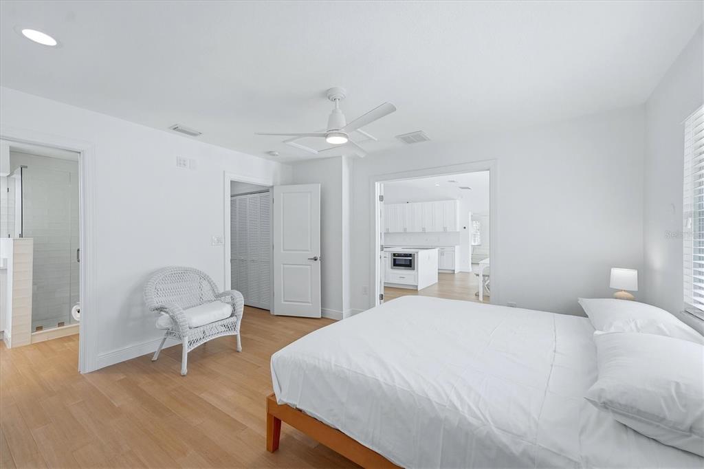 3050 North Beach Road Englewood, FL 34223 - Photo 19 of 52 Gallery Image 19