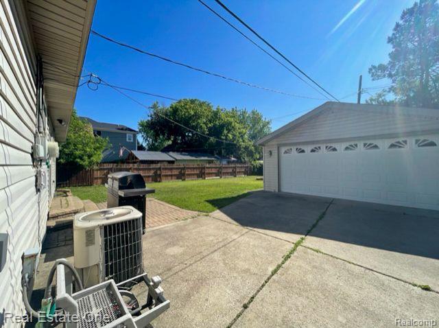 3093 Harrison Avenue Rochester Hills, MI 48307 - Photo 38 of 42 Gallery Image 38