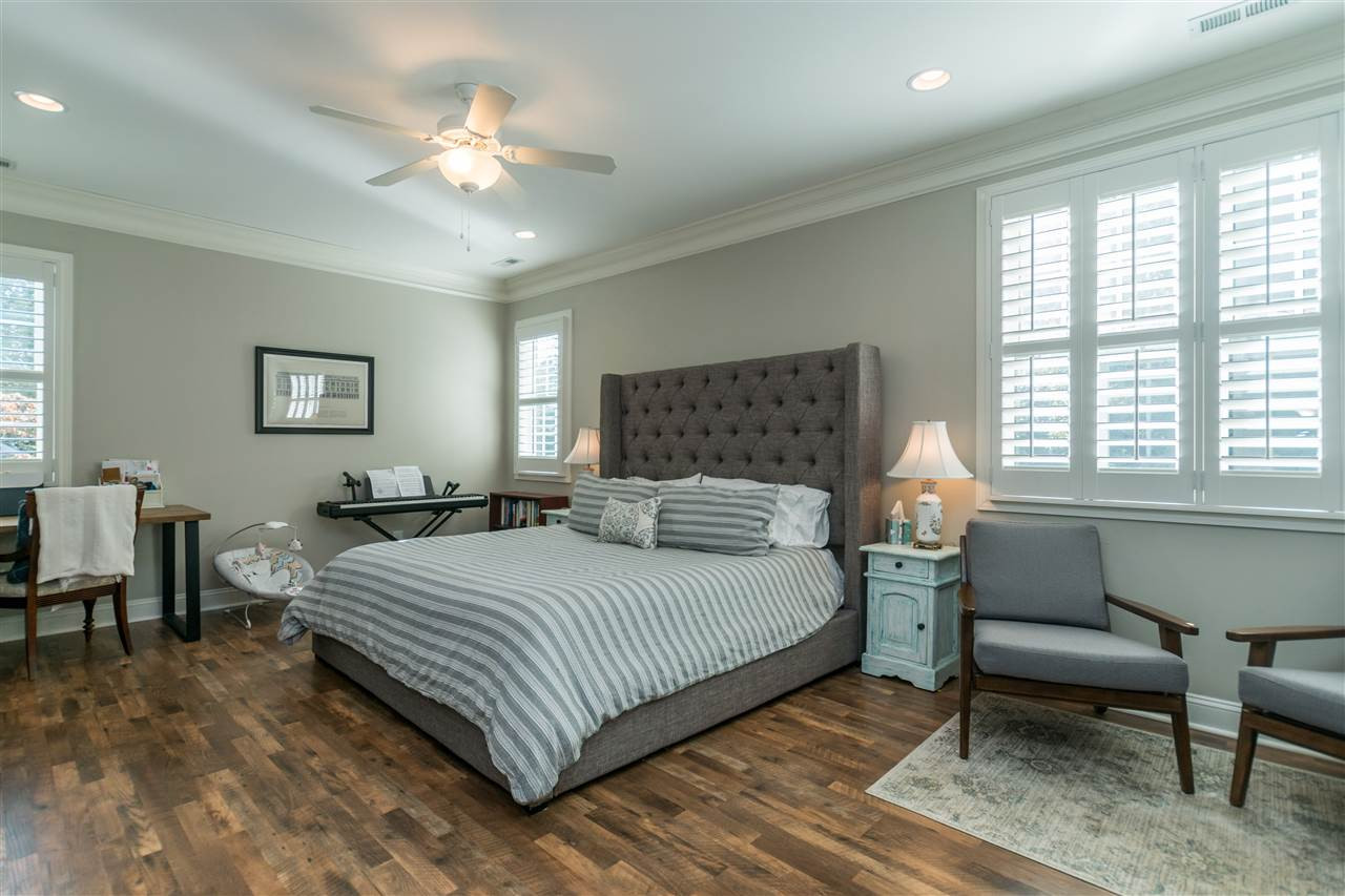 2817 Mayview Road Raleigh, NC 27607 - Photo 18 of 26 Photo 19