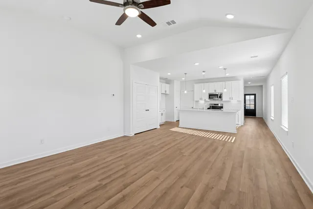 $351,990 | 3402 Angus Farm Drive, Rosenberg, TX 77471