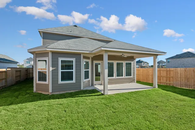 $351,990 | 3402 Angus Farm Drive, Rosenberg, TX 77471