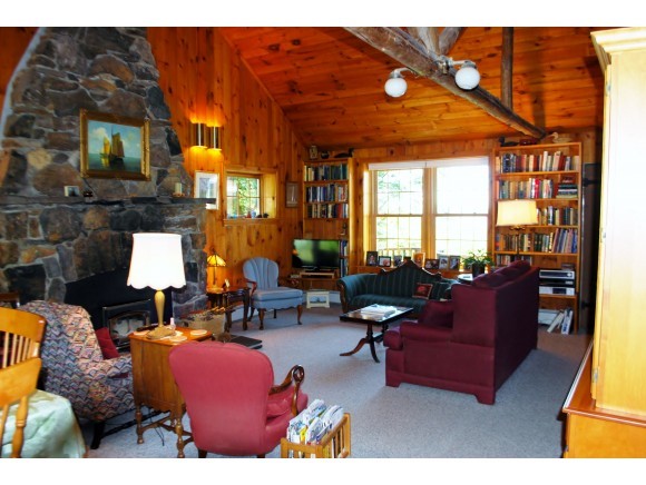 1173 Grandview Road Colchester, VT 05446 - Photo 10 of 24 Gallery Image 10