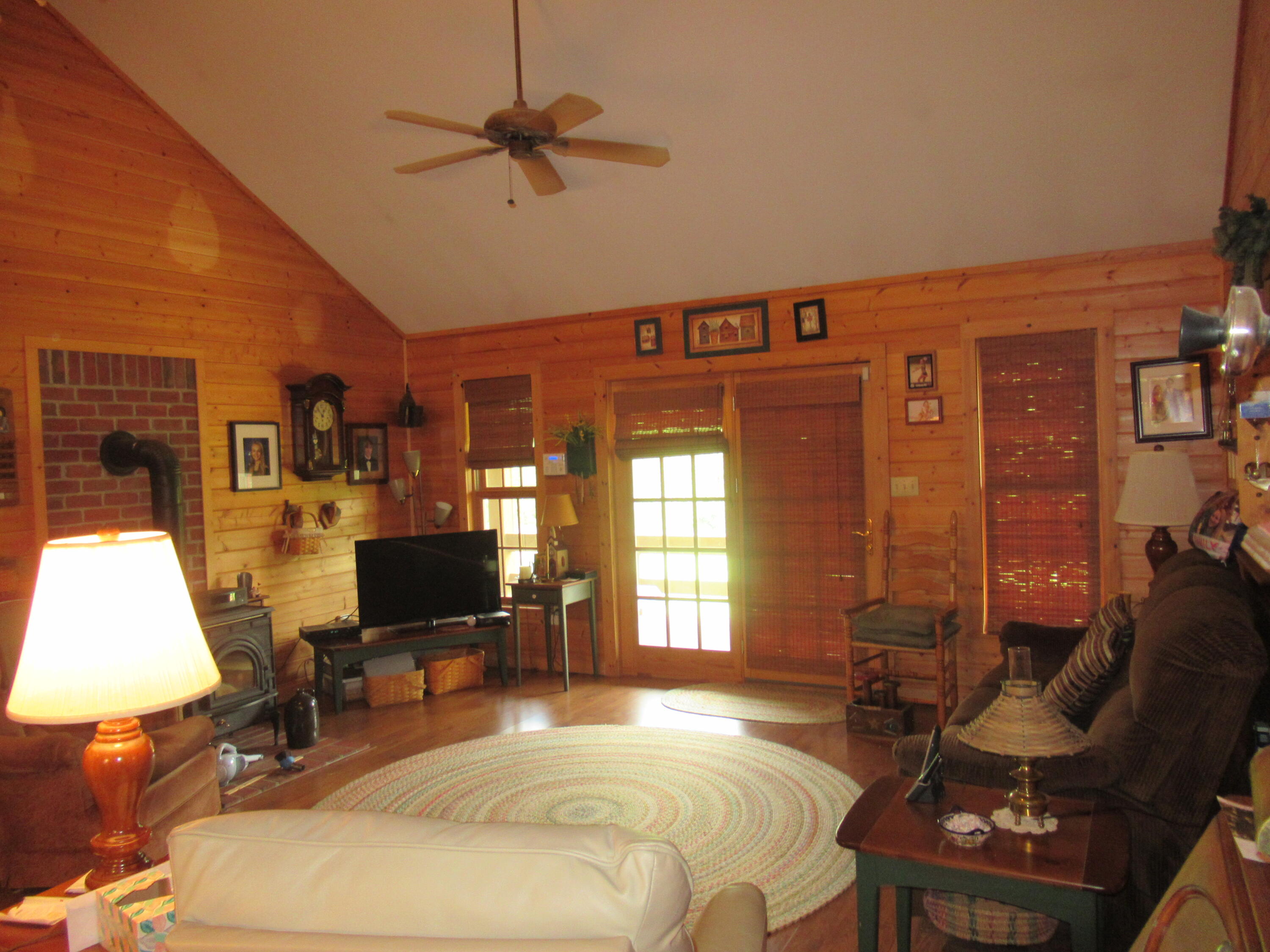 2779 Stone House Road Lewisburg, WV 24901 - Photo 6 of 53 Gallery Image 6
