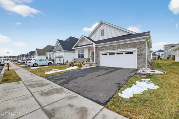 $639,900 | 44 Saratoga Road, New Egypt, NJ 08533
