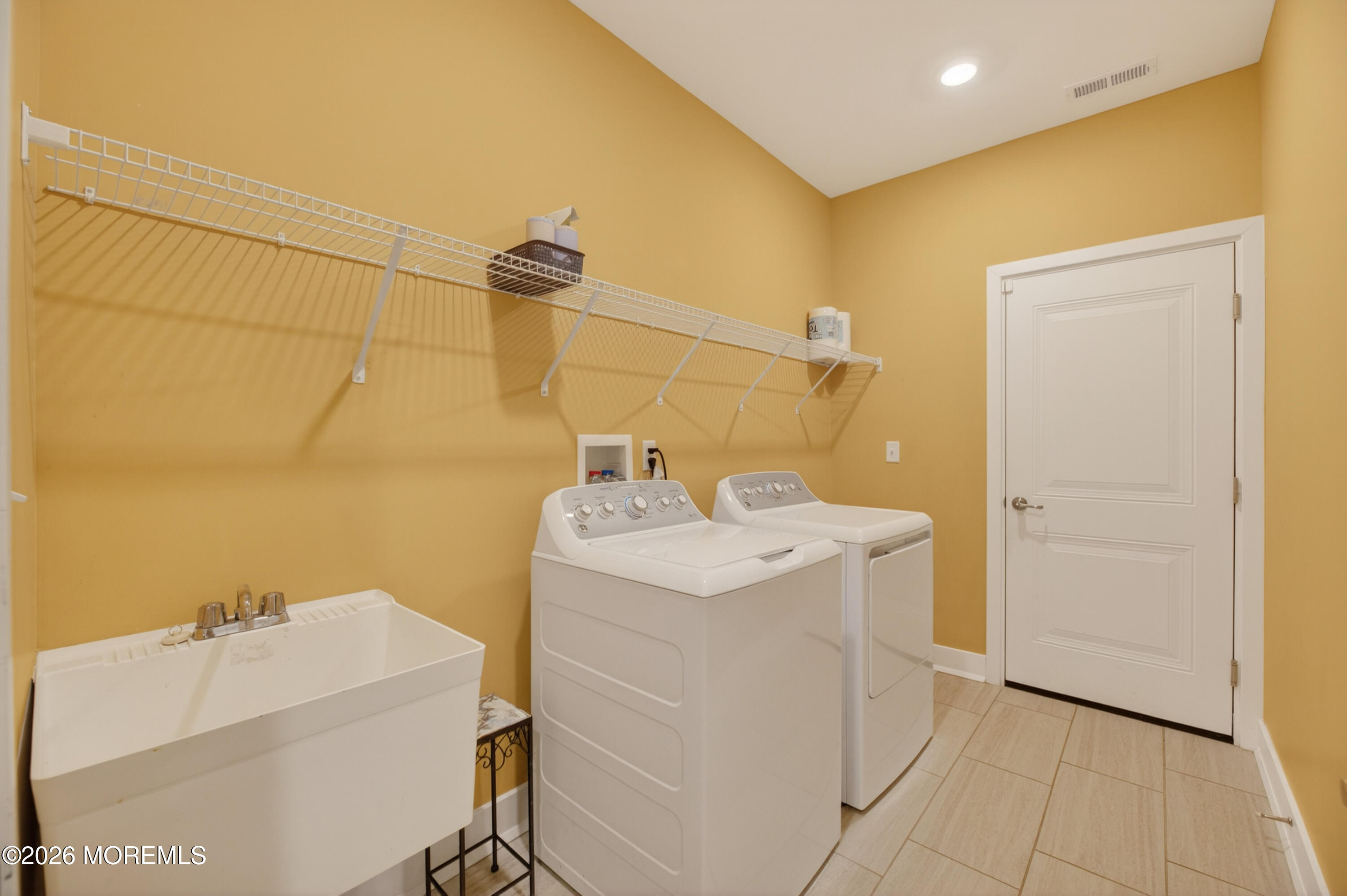 44 Saratoga Road New Egypt, NJ 08533 - Photo 9 of 69 44SaratogaRd-9