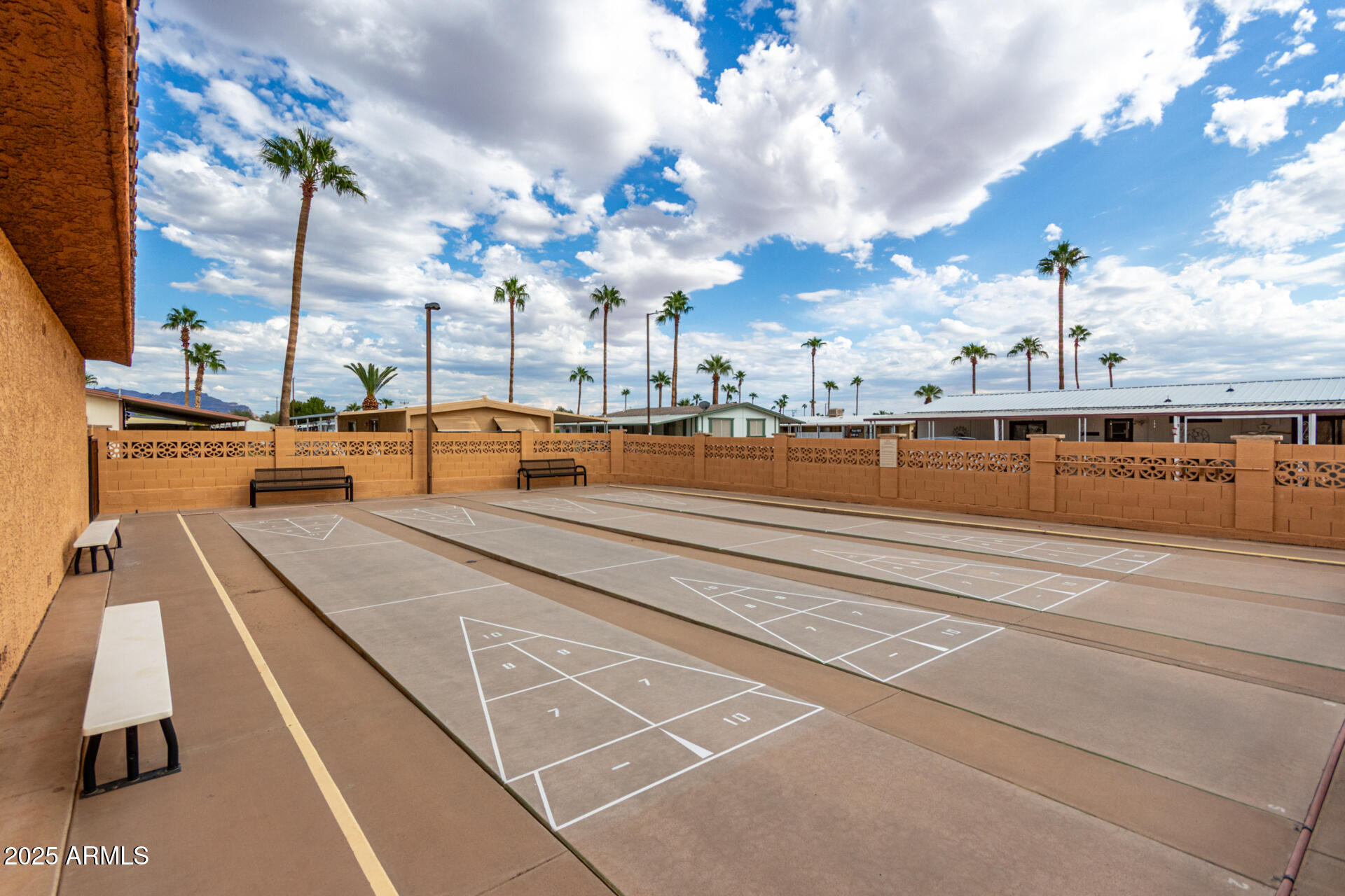11101 East University Drive, Unit 214 Apache Junction, AZ 85120 - Photo 23 of 30 a view of a basket ball ground