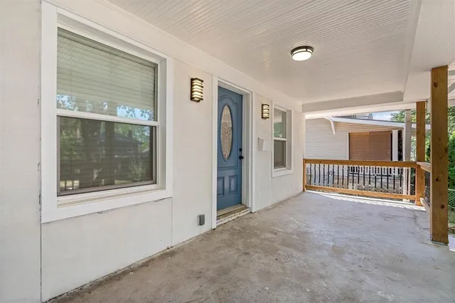 $159,900 | 5415 Highland Avenue, Kansas City, MO 64110