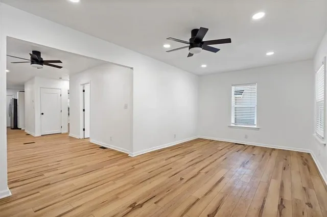 $159,900 | 5415 Highland Avenue, Kansas City, MO 64110