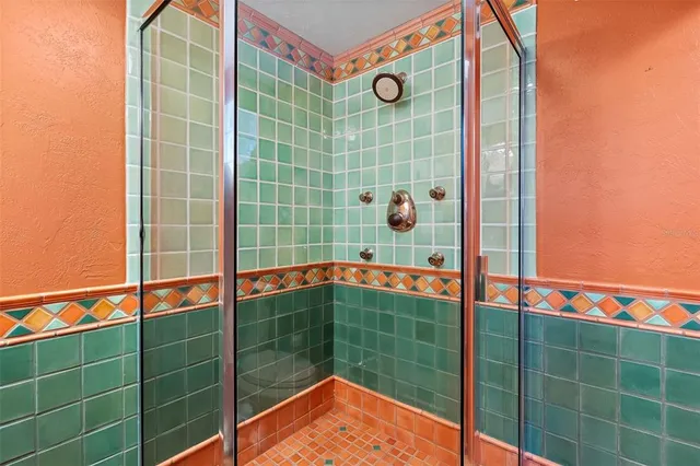 $1,449,000 | 1721 Allens Creek Drive, Clearwater, FL 33764