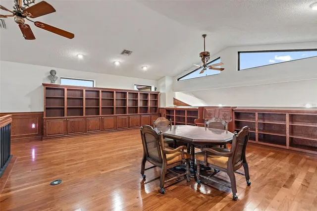 $1,449,000 | 1721 Allens Creek Drive, Clearwater, FL 33764