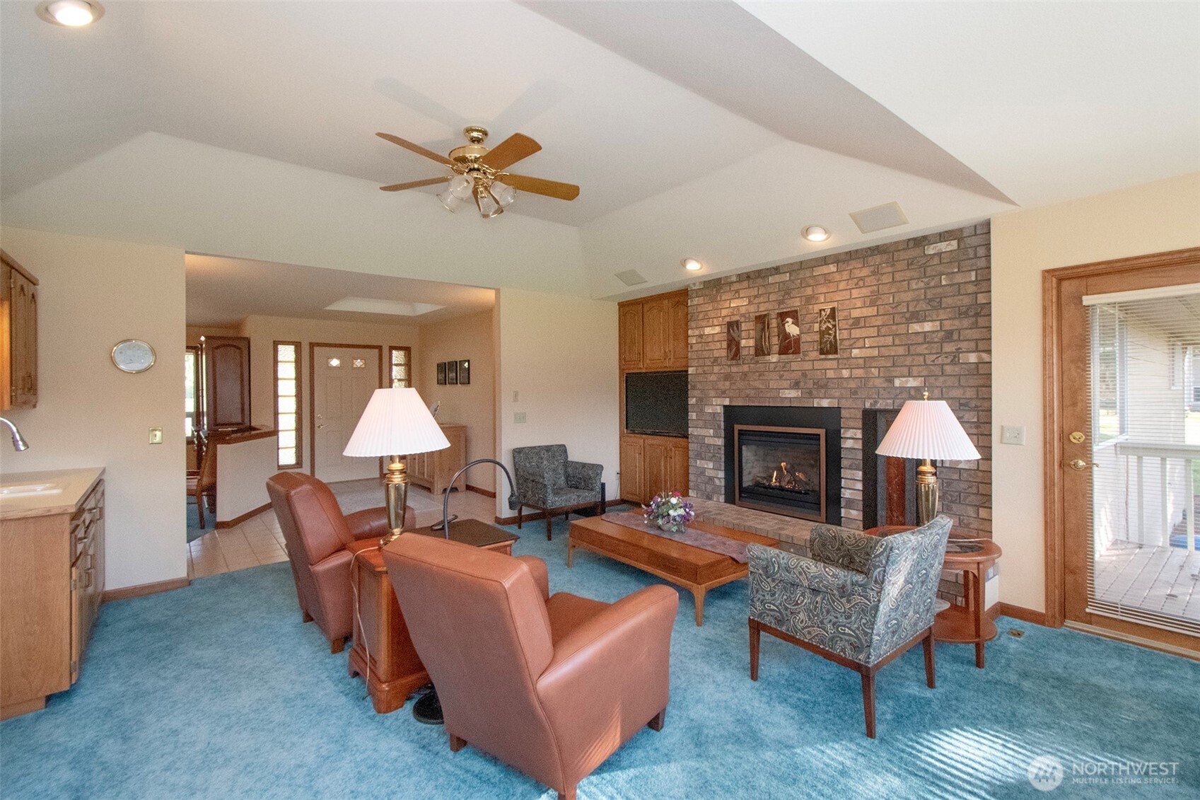 6200 Woodcock Road Sequim, WA 98382 - Photo 15 of 40