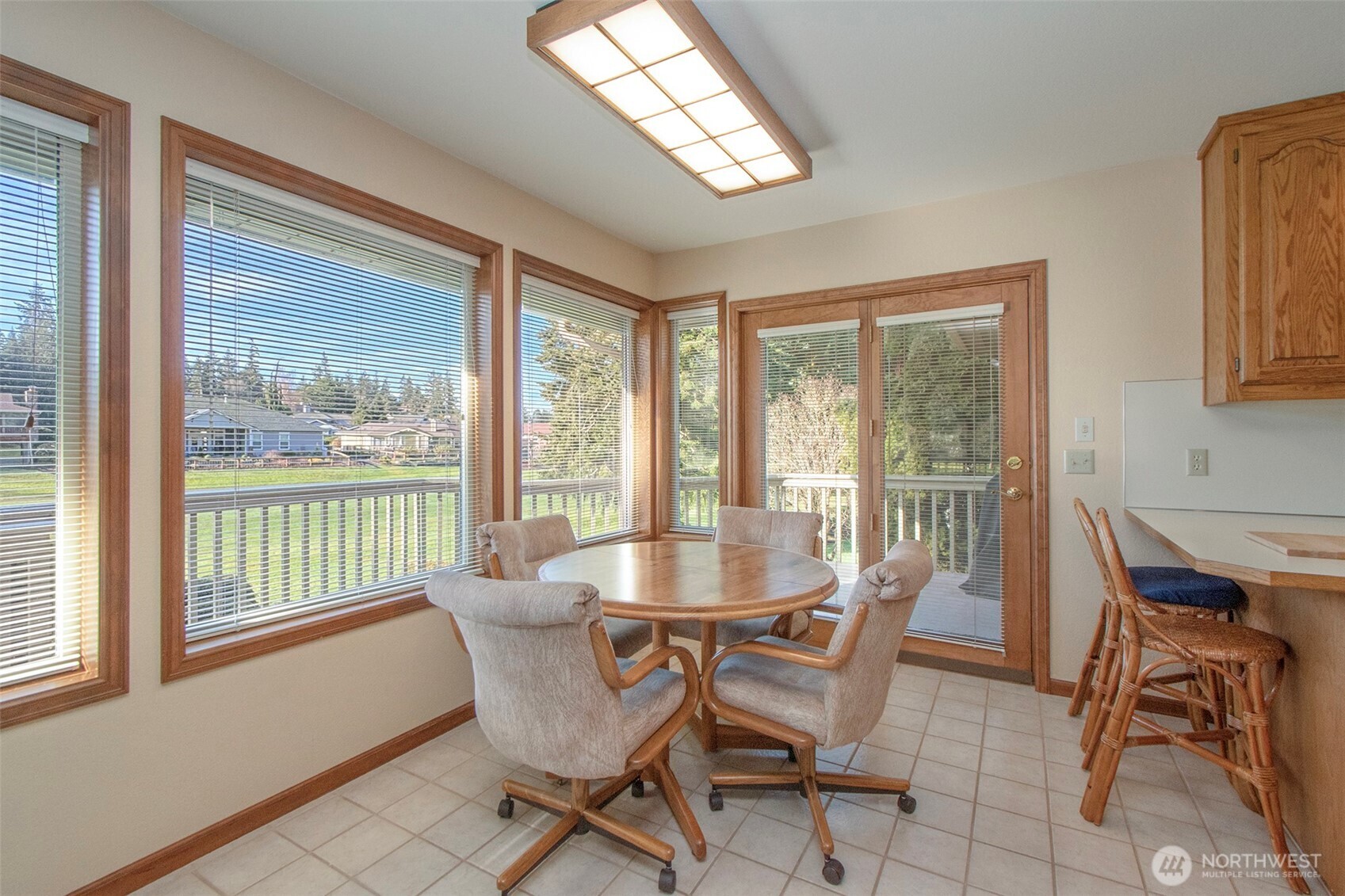 6200 Woodcock Road Sequim, WA 98382 - Photo 18 of 40